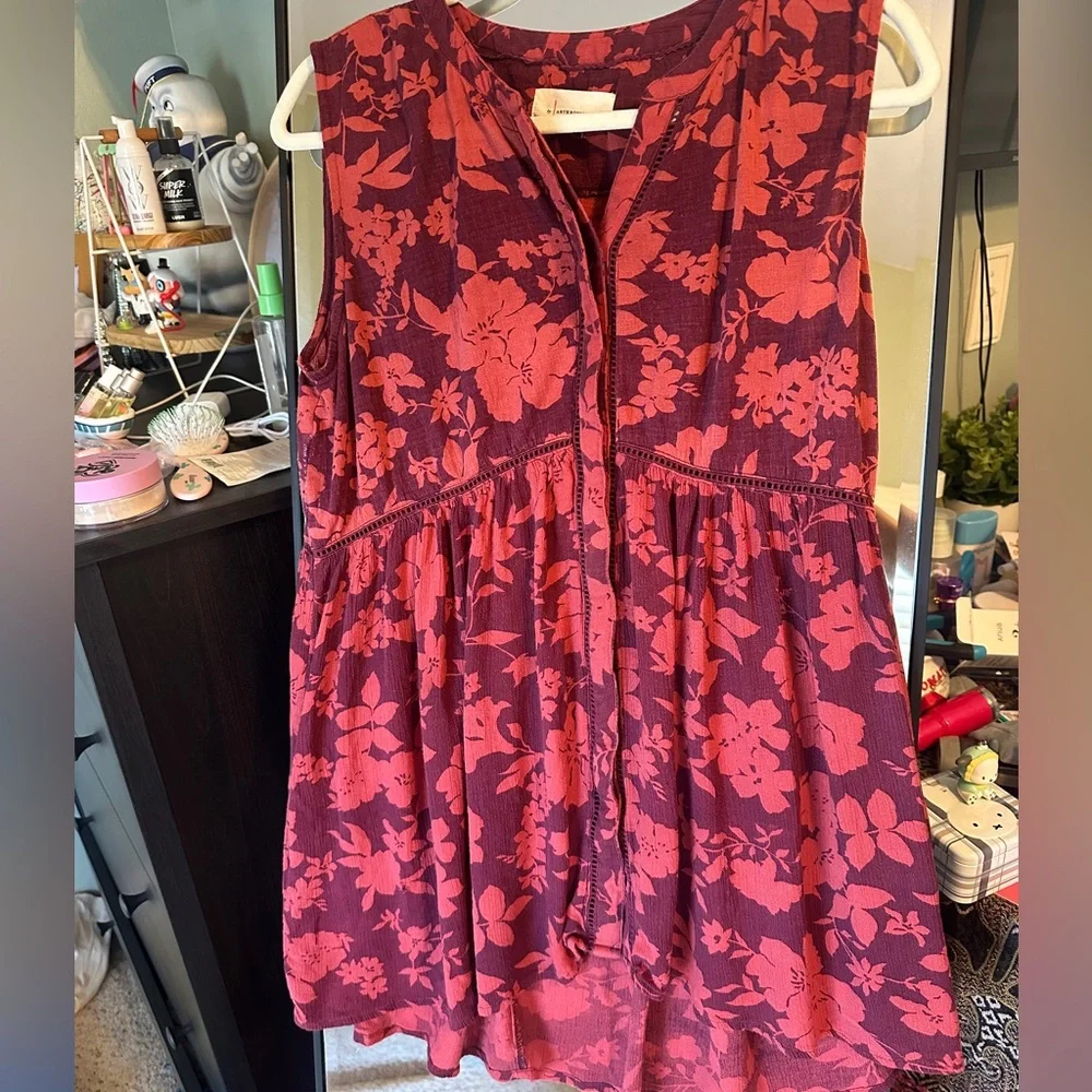 Anthropologie Sleeveless Nia Tunic in Wine Floral - Picture 2 of 12